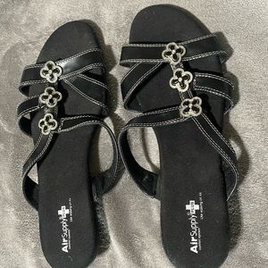 11 wide Air Supply sandals with jeweled flowers
